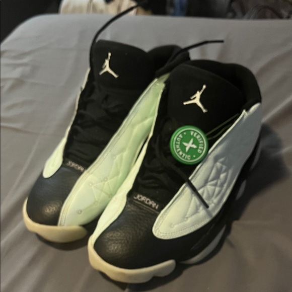 Jordan 13s Retro Singles’ Day (glow in the dark ) Black and Green - Picture 1 of 4